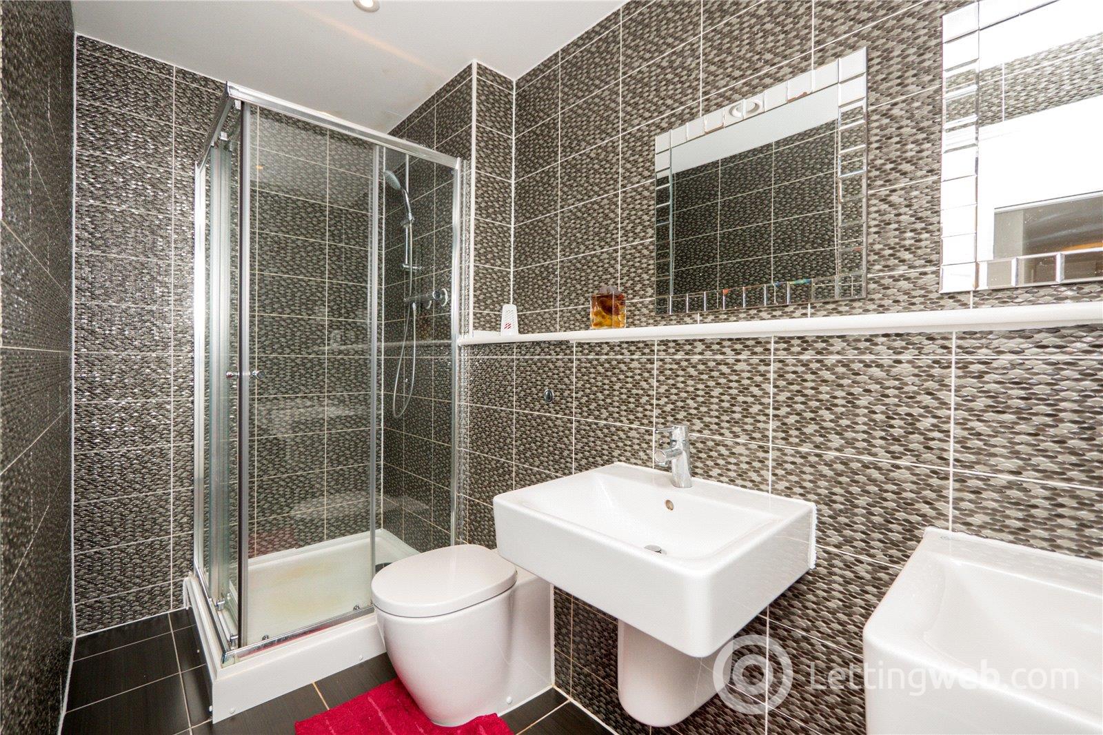 Property to rent in Arneil Drive, Edinburgh, EH5