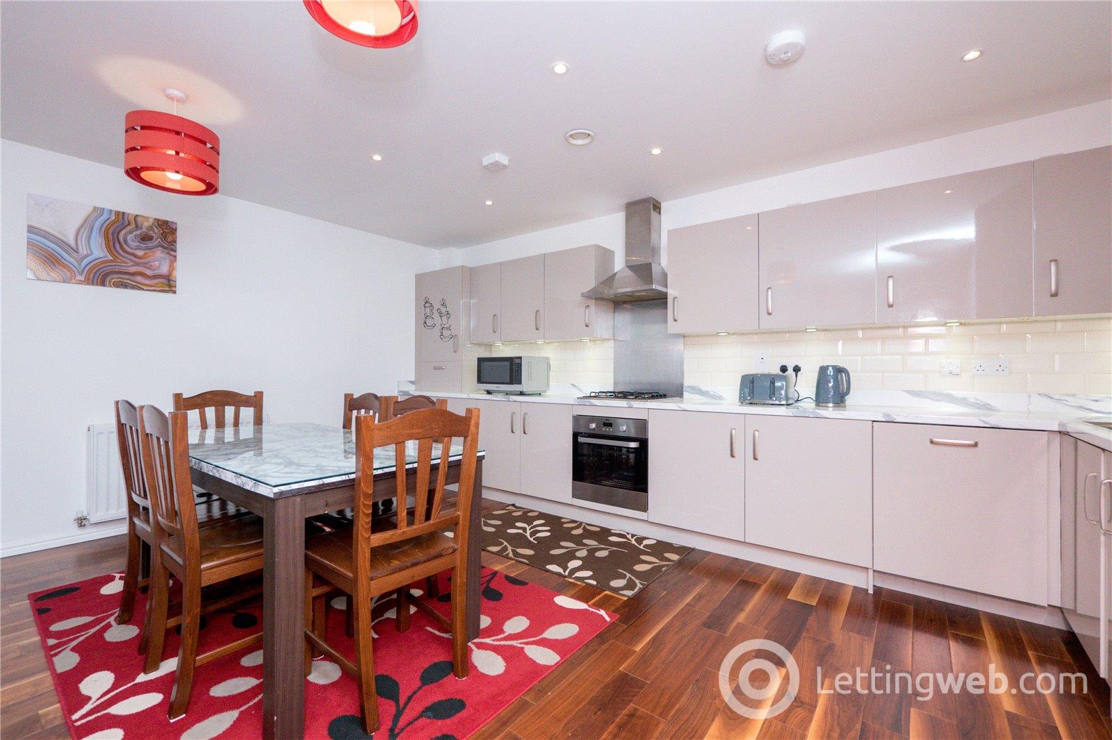 Property to rent in Arneil Drive, Edinburgh, EH5