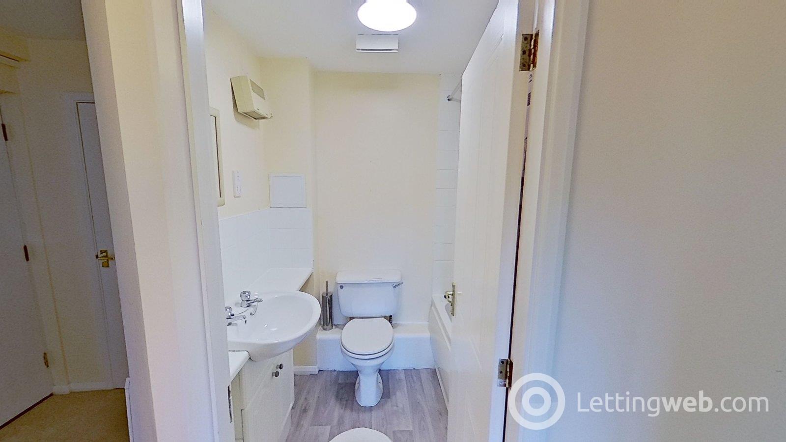 Property to rent in Tytler Gardens, Edinburgh, EH8