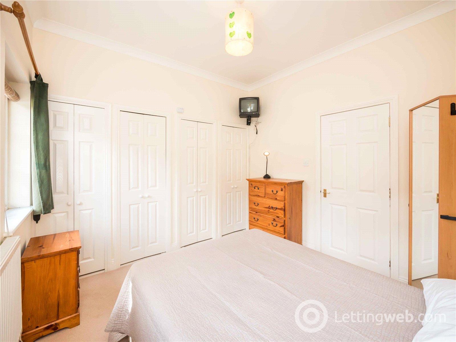 Property to rent in East London Street, Edinburgh, EH7