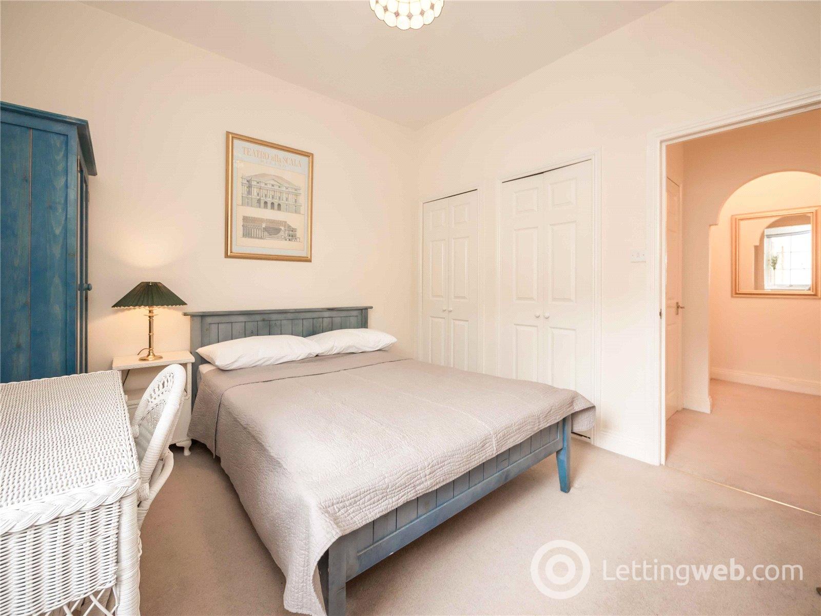 Property to rent in East London Street, Edinburgh, EH7