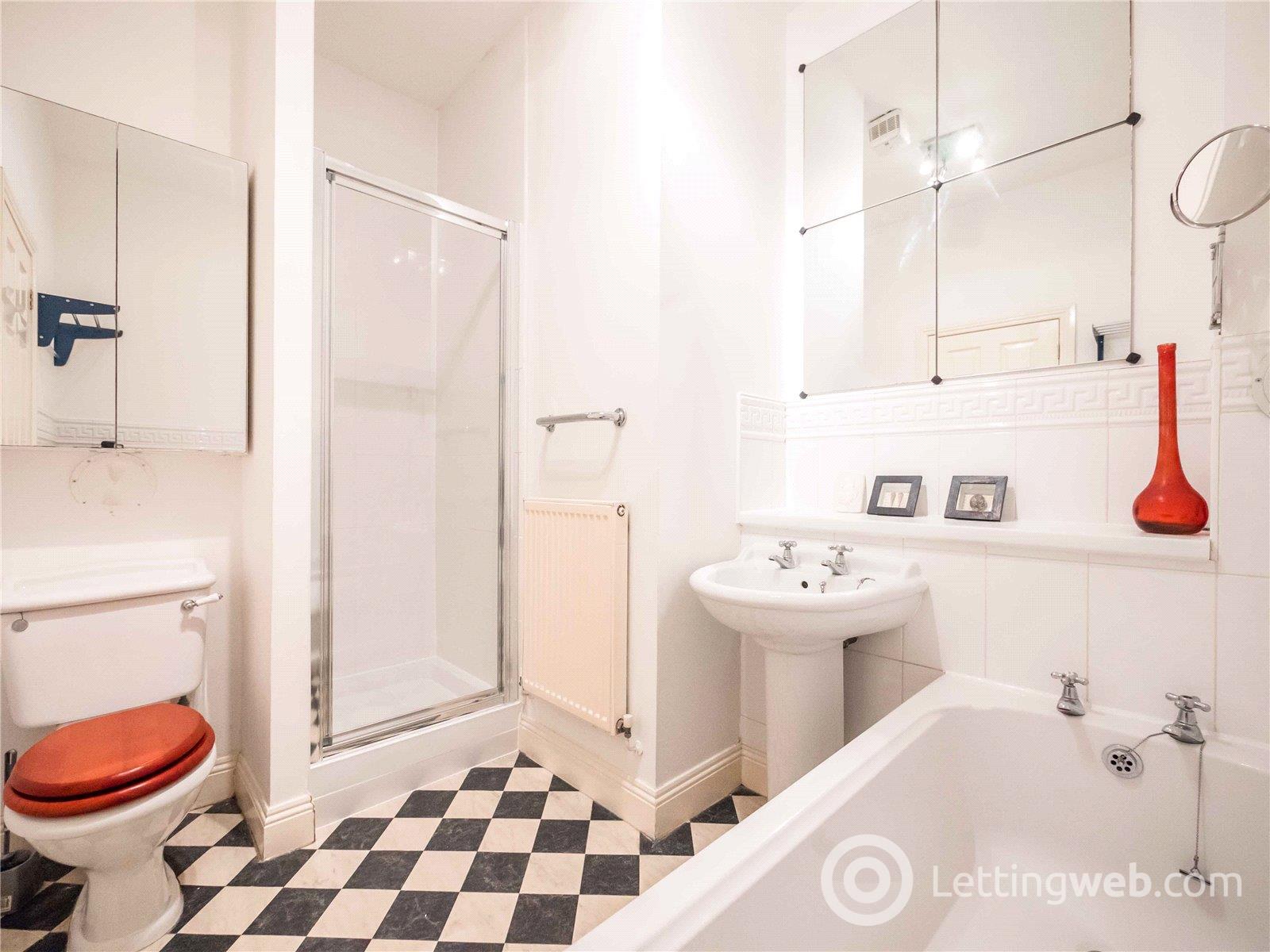 Property to rent in East London Street, Edinburgh, EH7