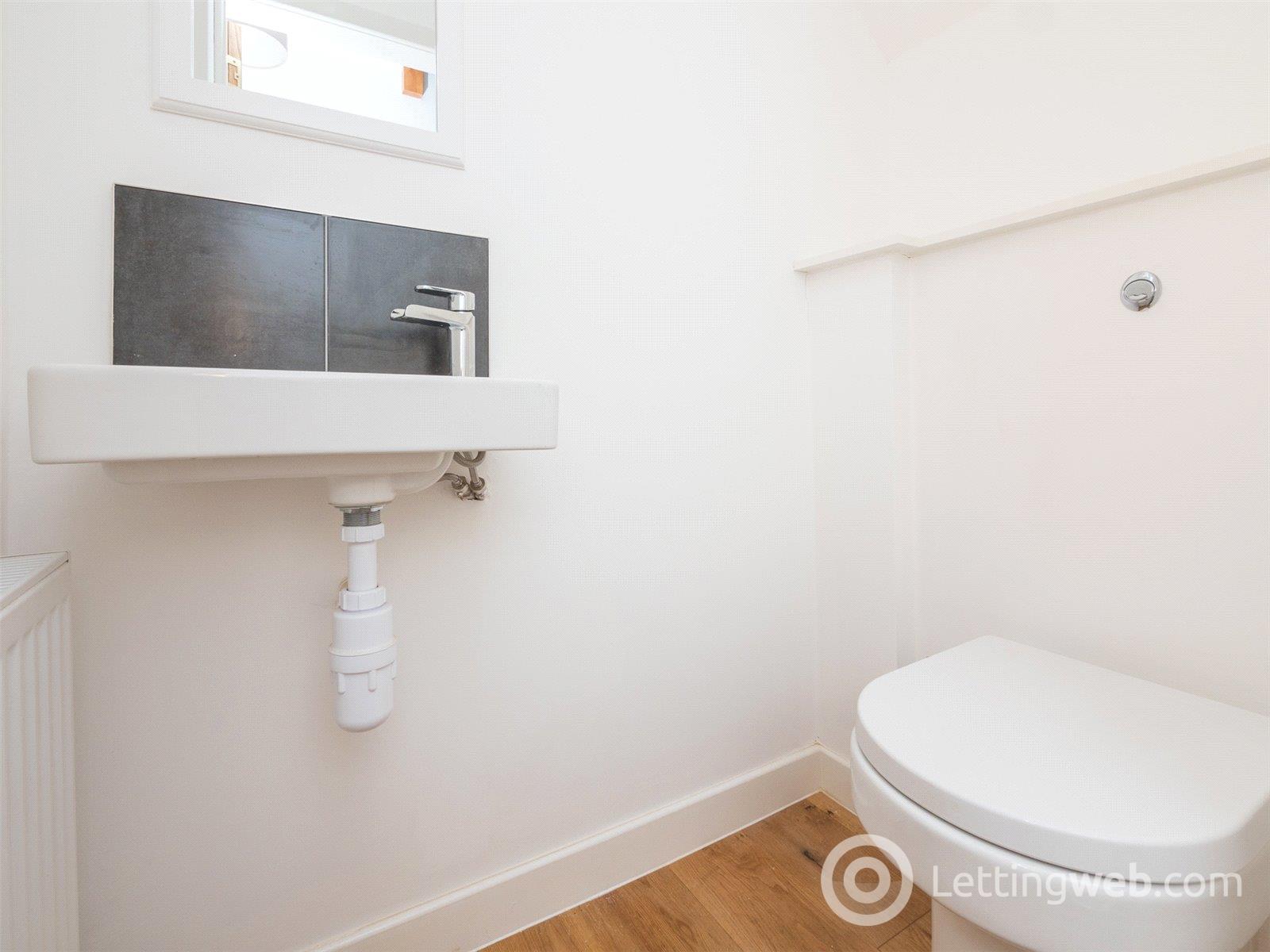 Property to rent in Albany Street Lane, Edinburgh, EH1