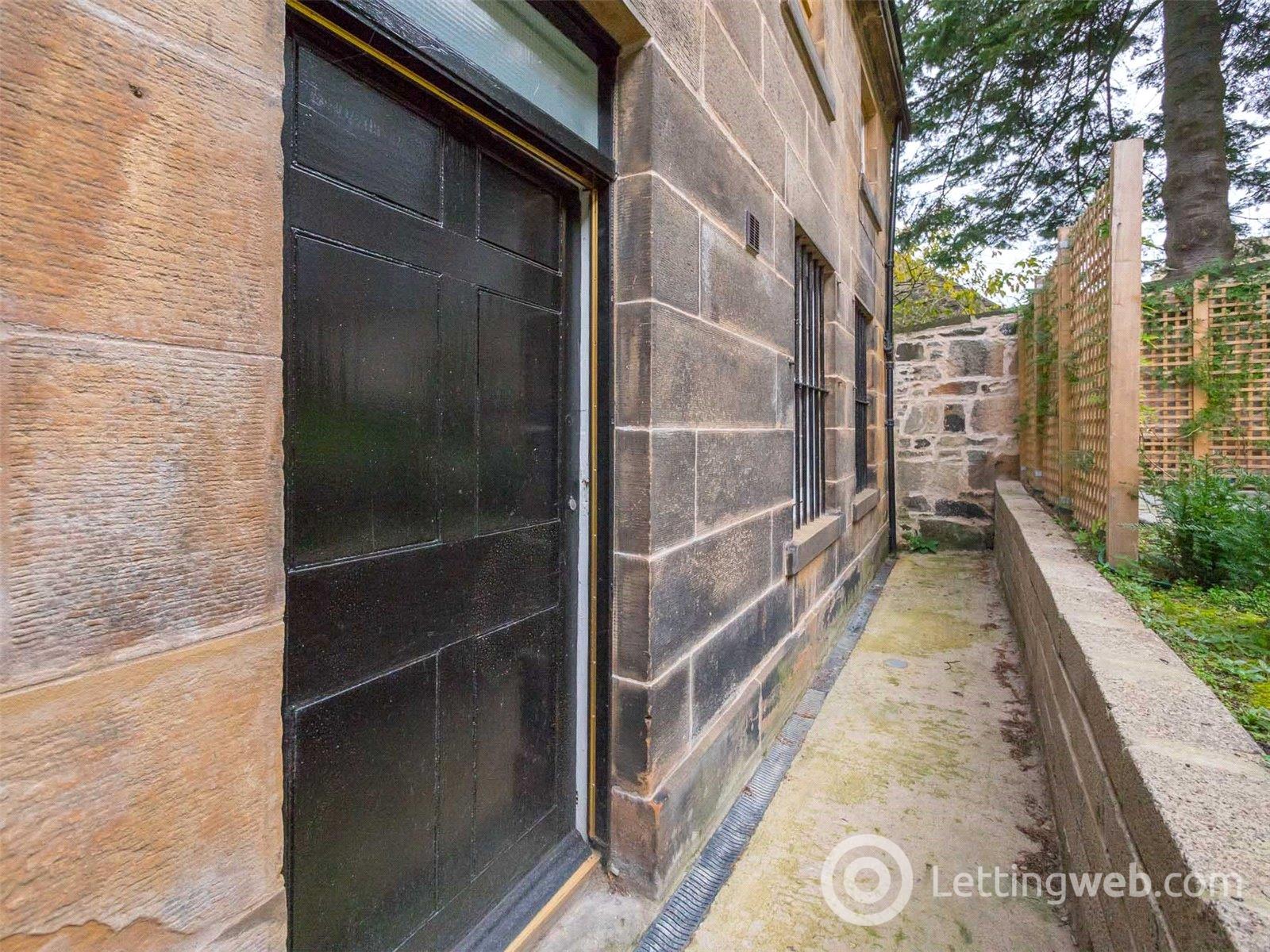 Property to rent in Albany Street Lane, Edinburgh, EH1