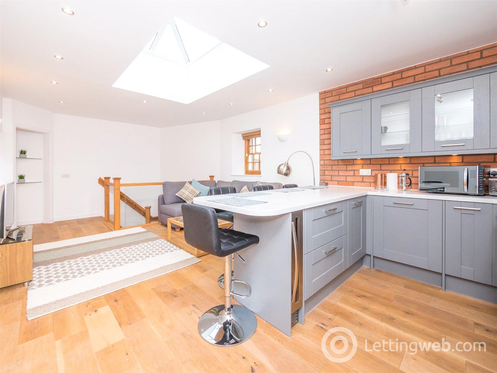 Property to rent in Albany Street Lane, Edinburgh, EH1