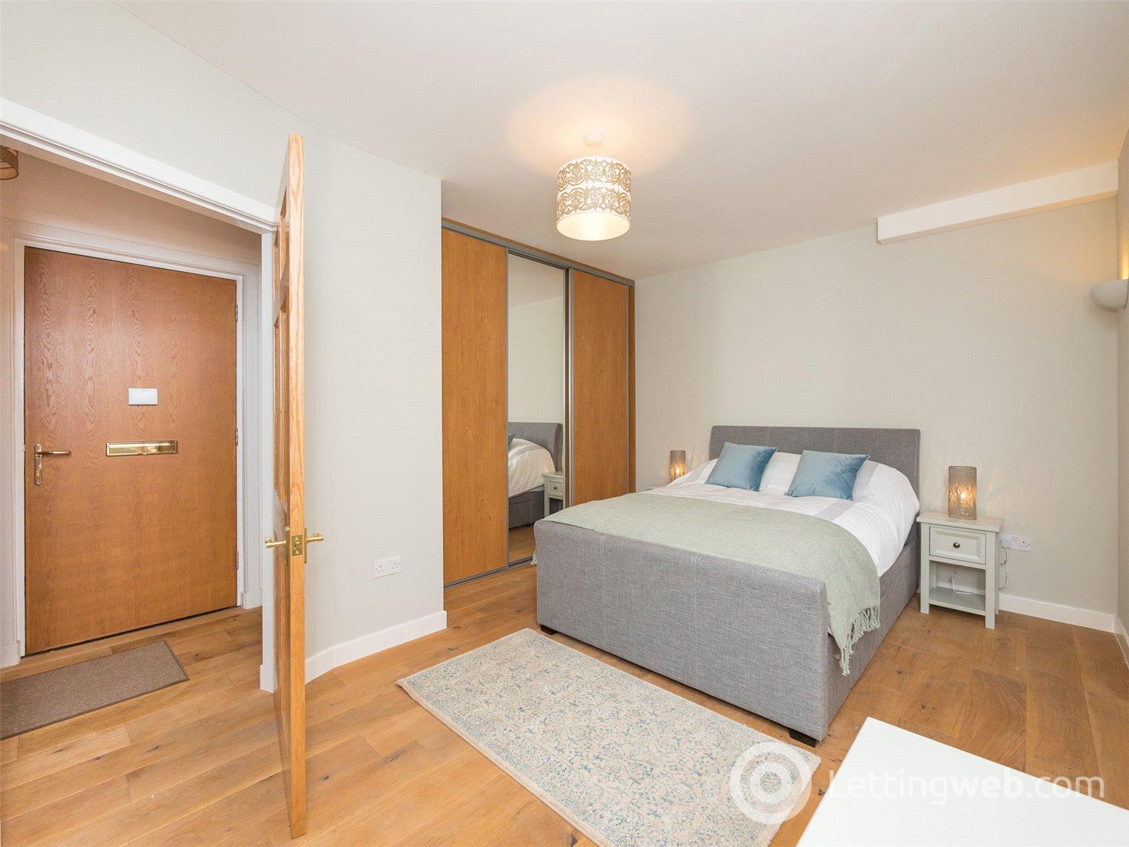 Property to rent in Albany Street Lane, Edinburgh, EH1