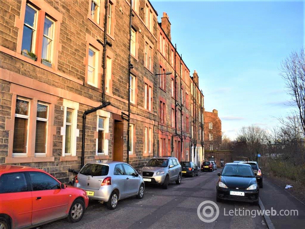 Property to rent in Hawthornvale, Newhaven, Edinburgh, EH6