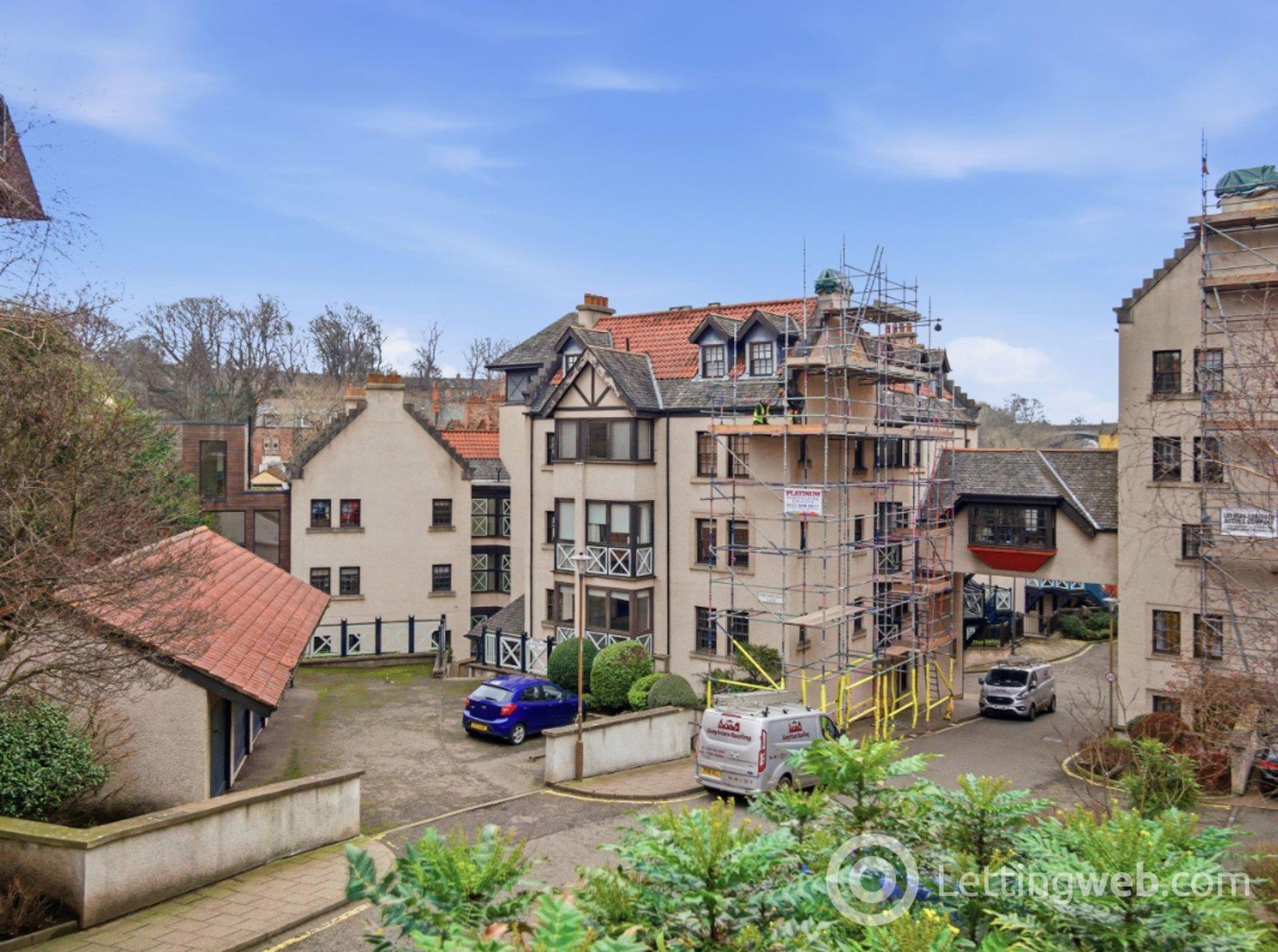 Property to rent in Hawthornbank Lane, Edinburgh, EH4