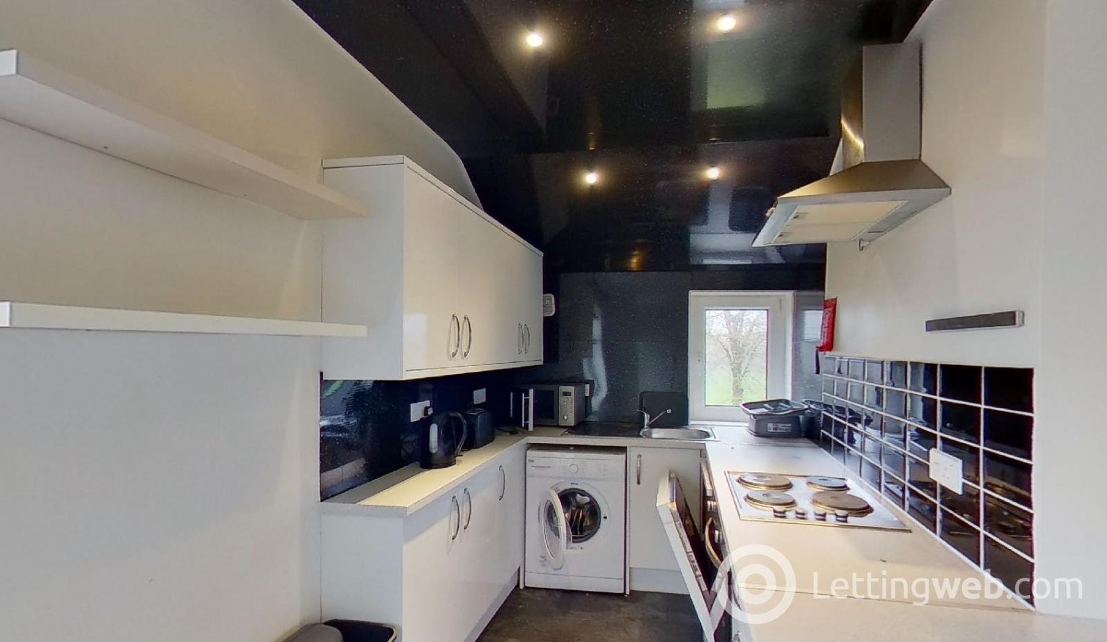 Property to rent in CARRICKKNOWE PARKWAY, EDINBURGH, EH12