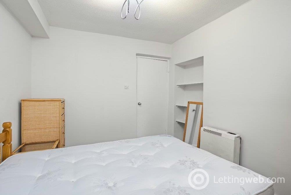 Property to rent in St. Stephen Place, Edinburgh, Midlothian, EH3