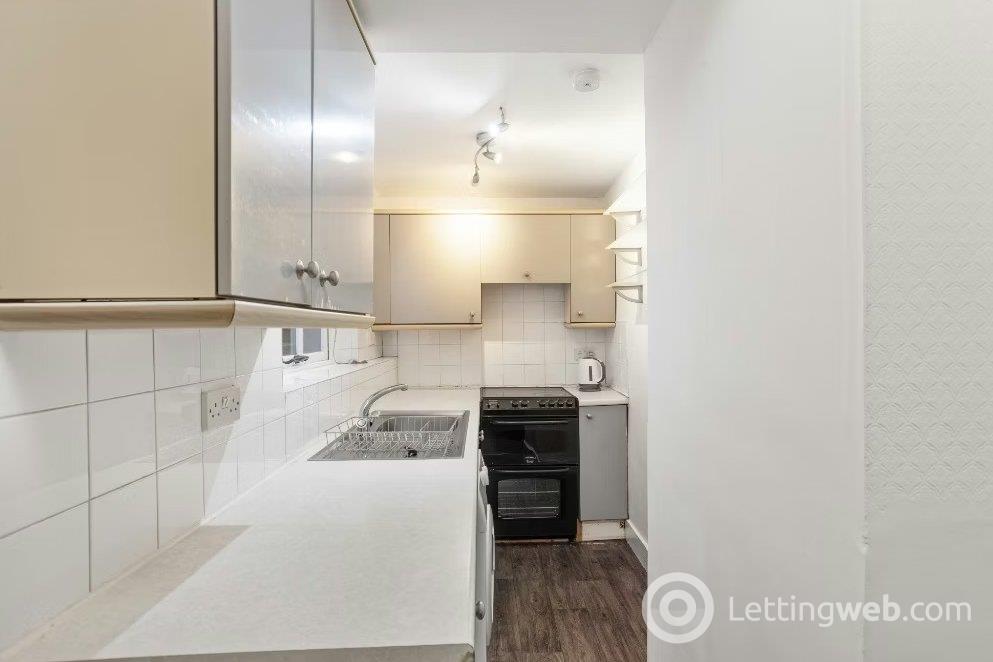 Property to rent in St. Stephen Place, Edinburgh, Midlothian, EH3