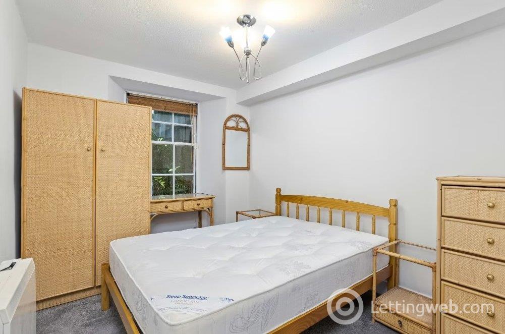 Property to rent in St. Stephen Place, Edinburgh, Midlothian, EH3