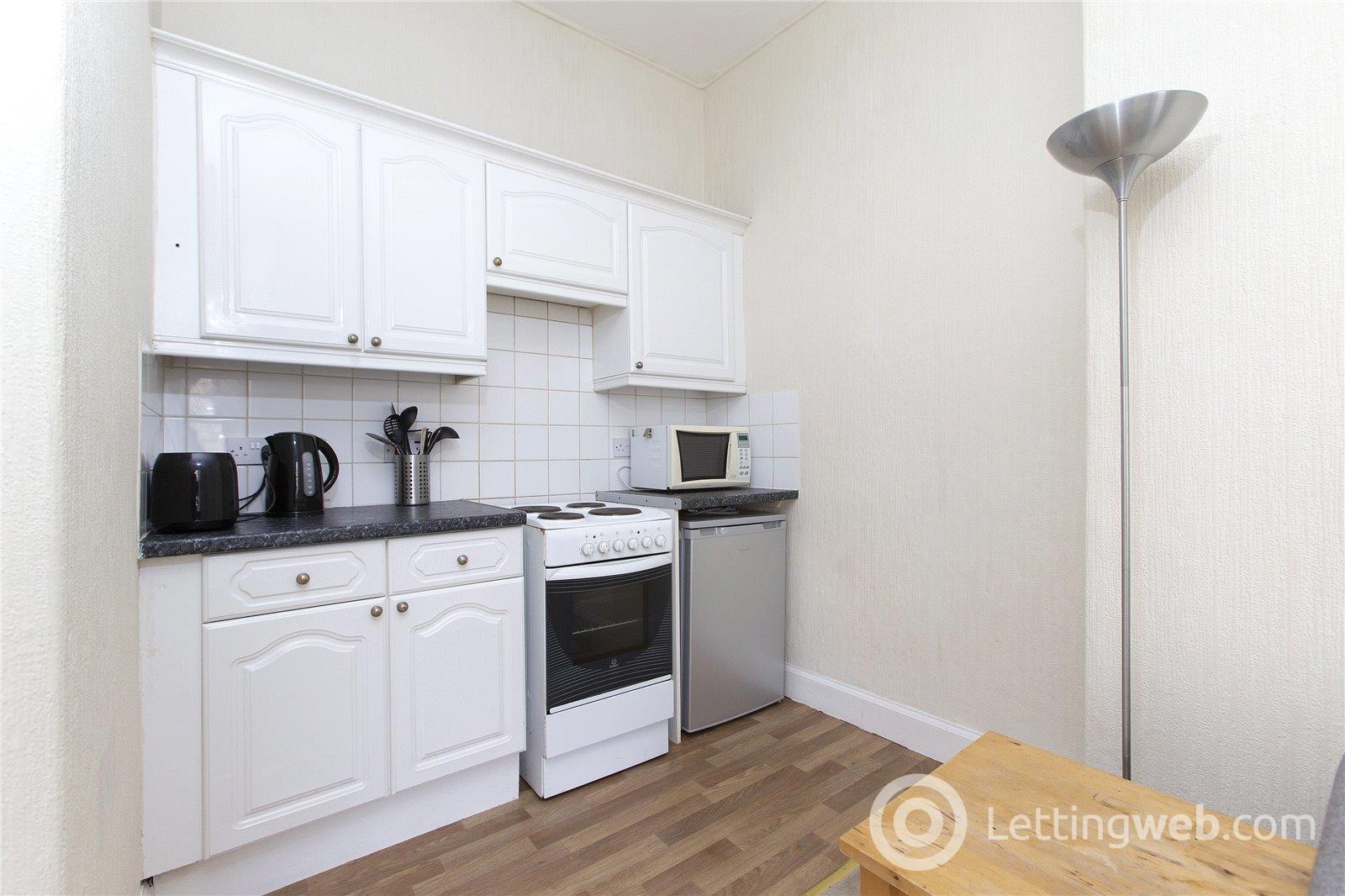 Property to rent in Buchanan Street, Edinburgh, EH6