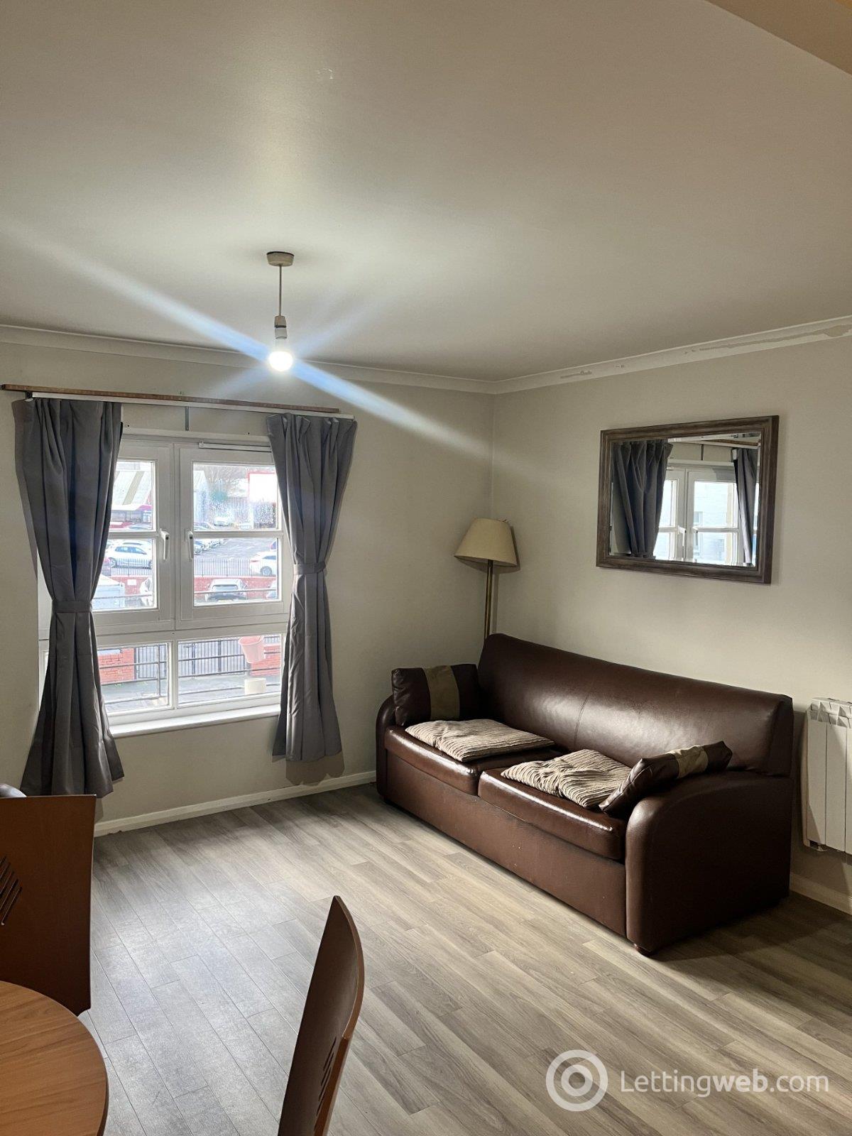 Property to rent in Annandale Street, Edinburgh, EH7