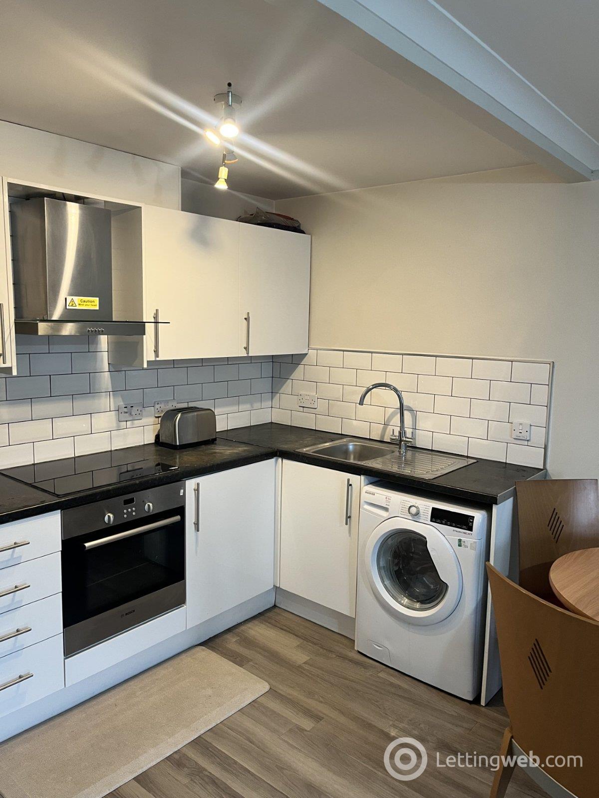 Property to rent in Annandale Street, Edinburgh, EH7