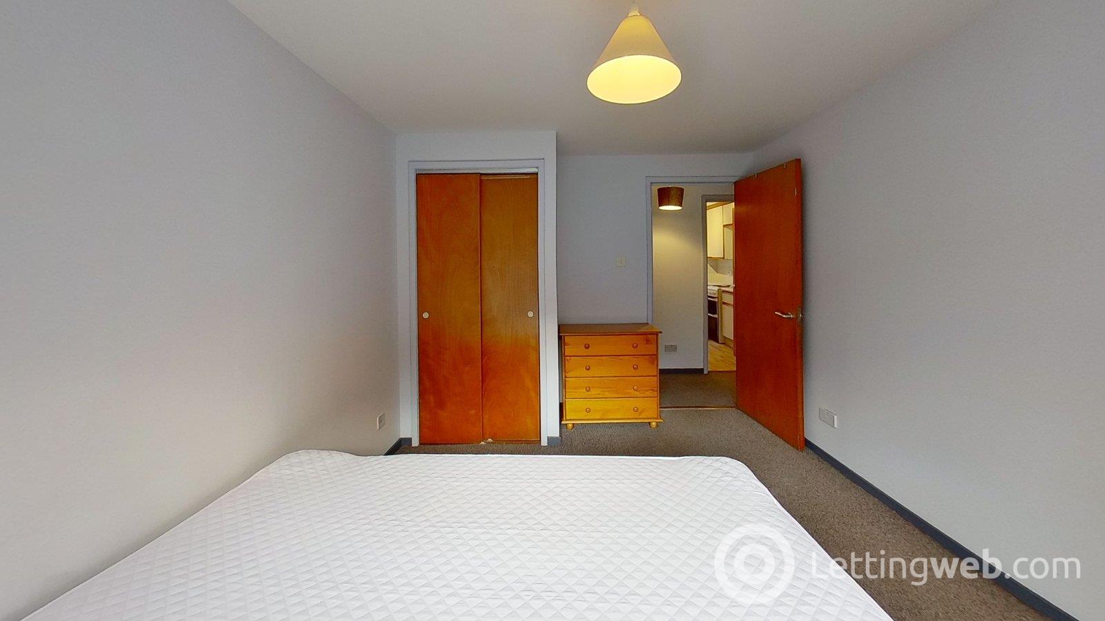 Property to rent in St Clair Street, Edinburgh, EH6