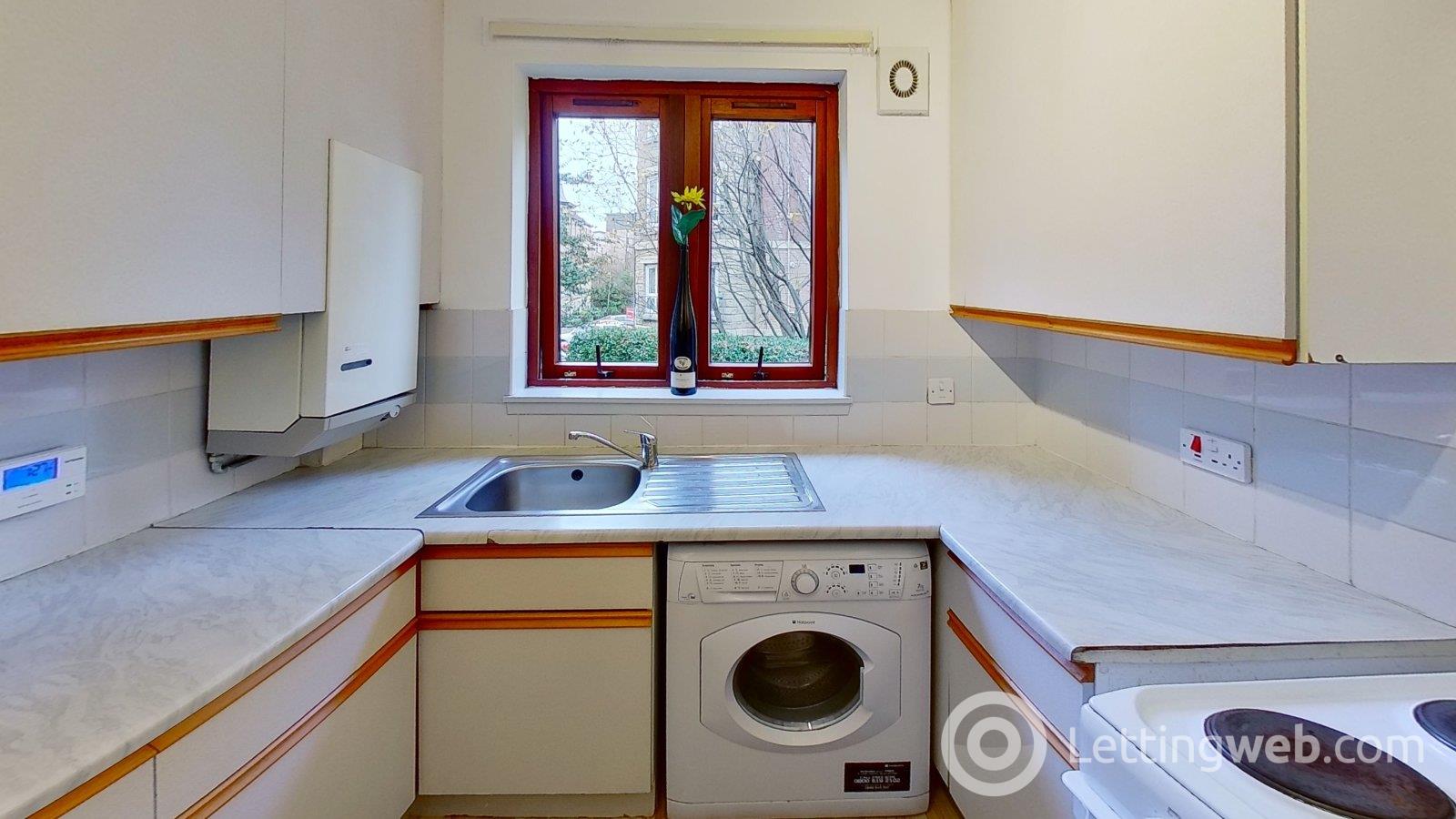 Property to rent in St Clair Street, Edinburgh, EH6