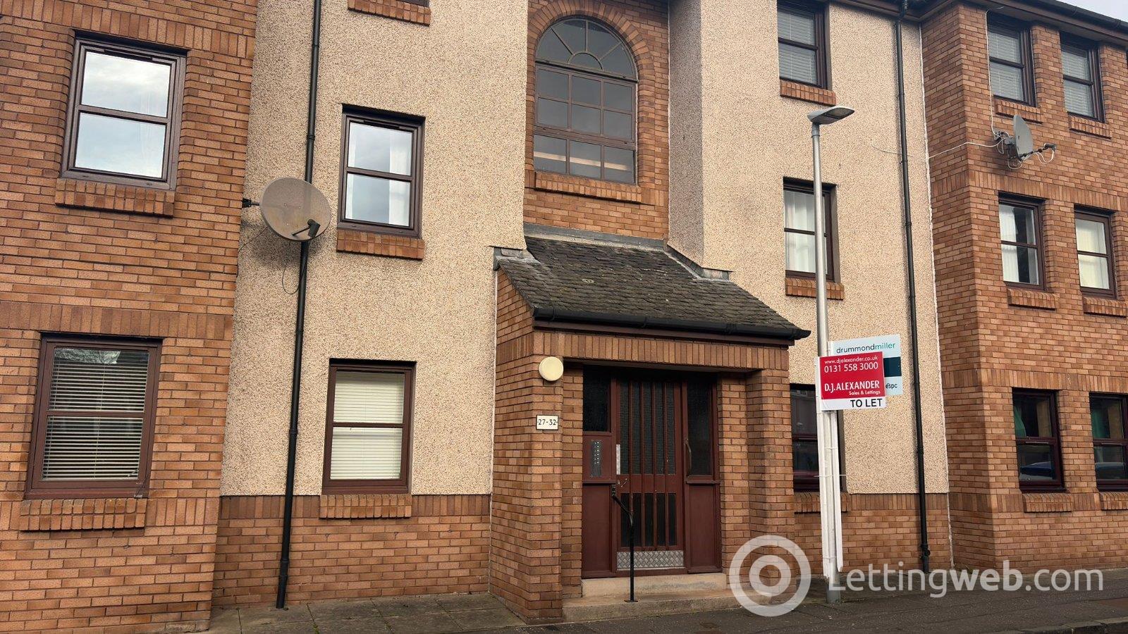 Property to rent in The Paddock, Musselburgh, East Lothian, EH21