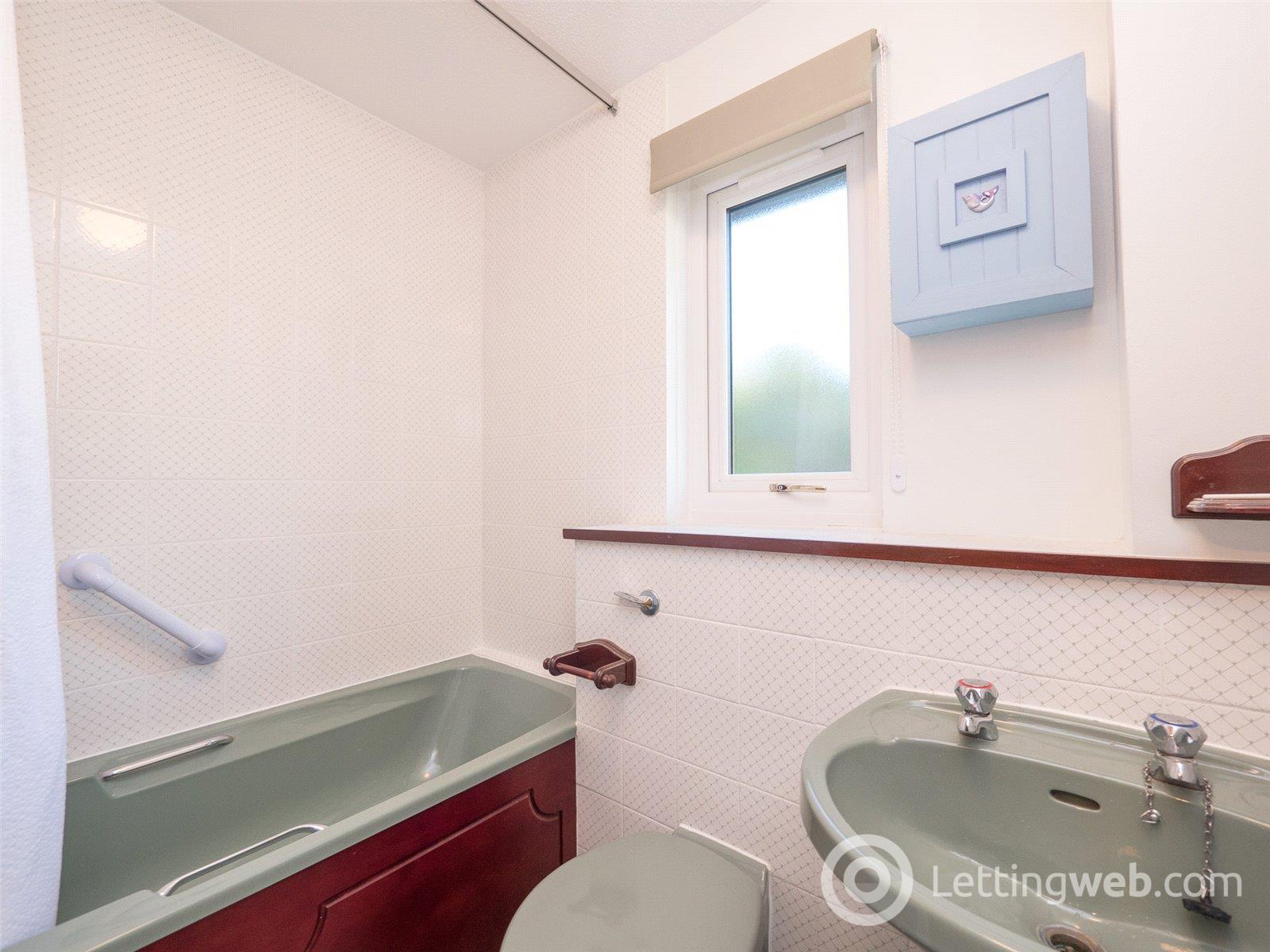 Property to rent in Swanston Muir, Edinburgh, EH10