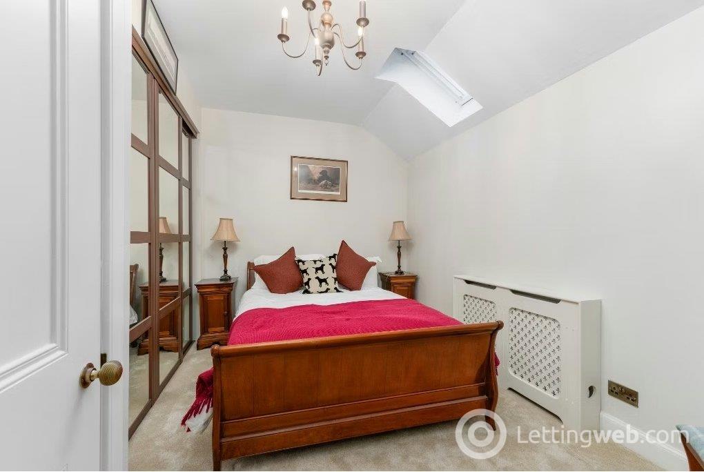 Property to rent in Randolph Lane, Edinburgh, Midlothian, EH3