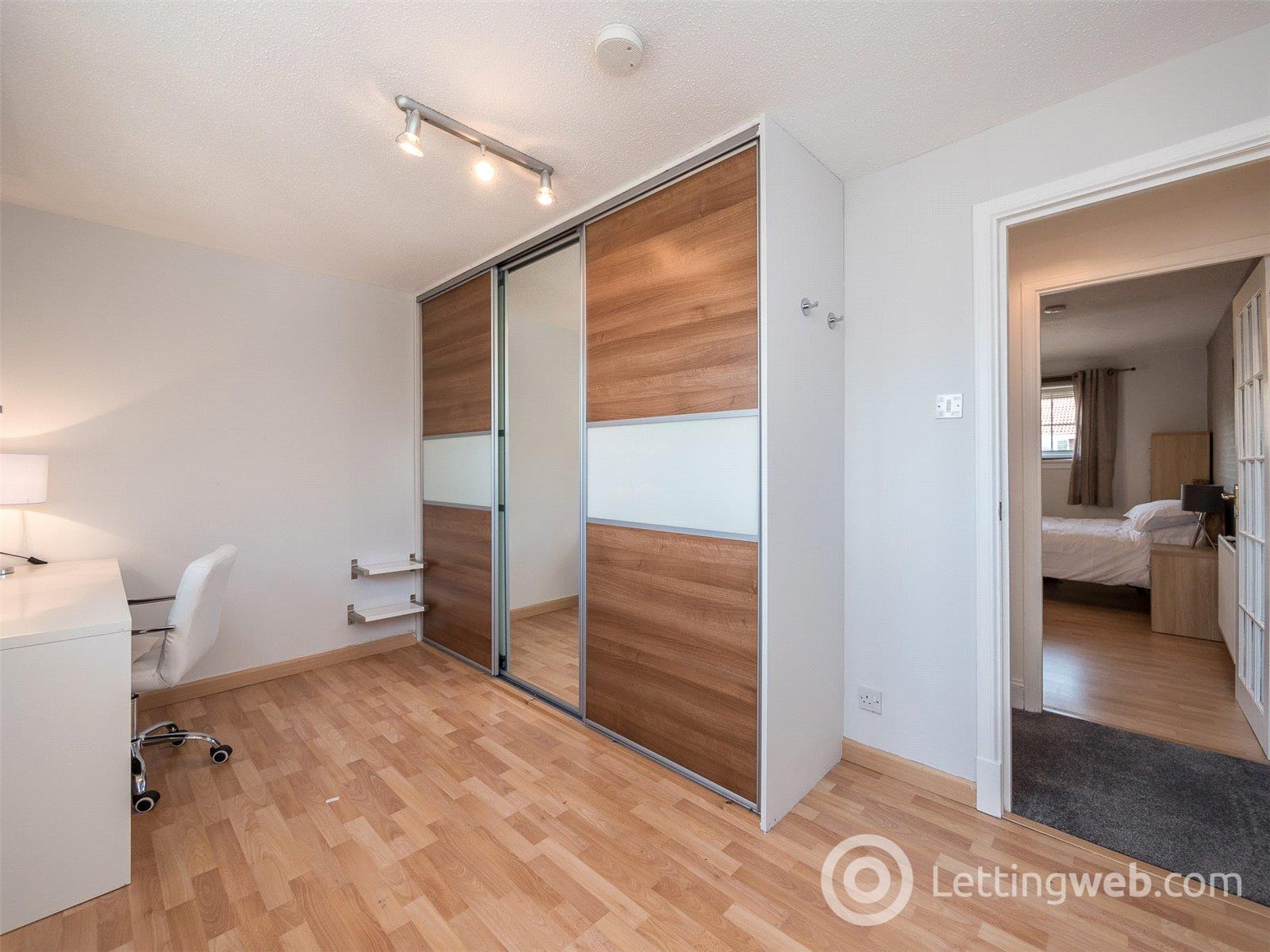 Property to rent in Baberton Mains Brae, Edinburgh, EH14