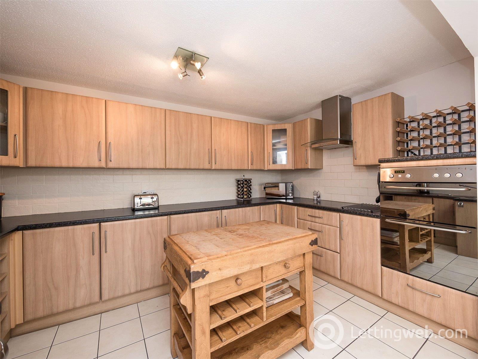 Property to rent in Baberton Mains Brae, Edinburgh, EH14