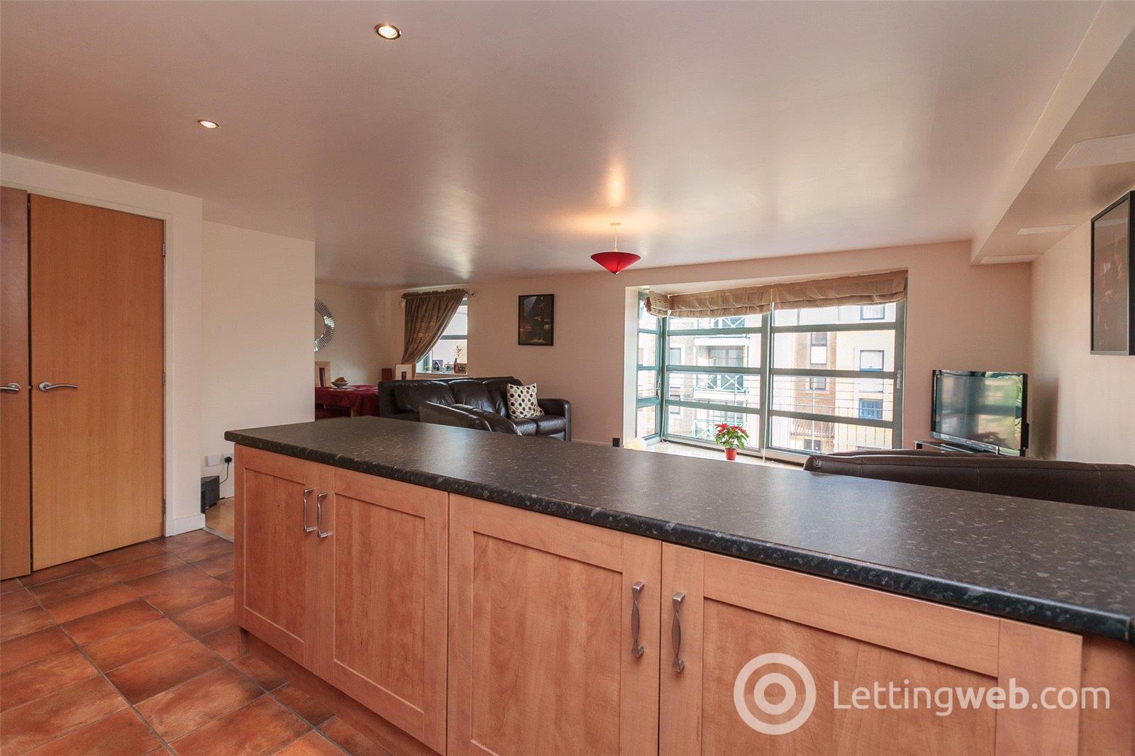 Property to rent in NORTH WERBER ROAD, EDINBURGH, EH4