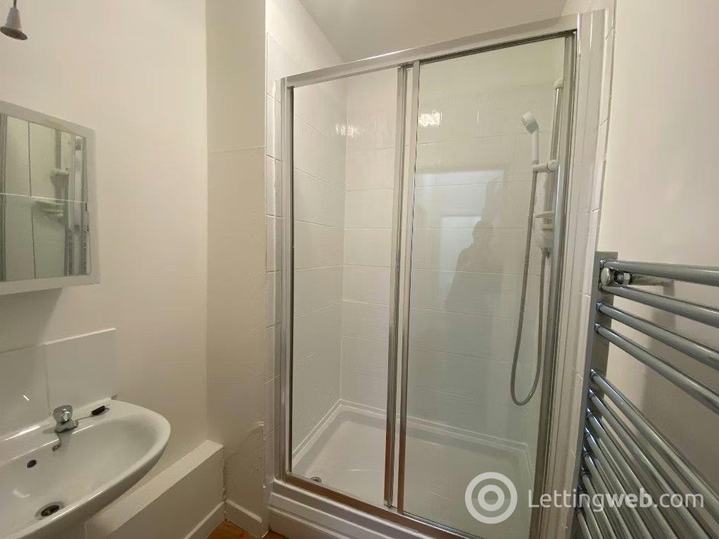 Property to rent in Montague Street, Edinburgh, Midlothian, EH8