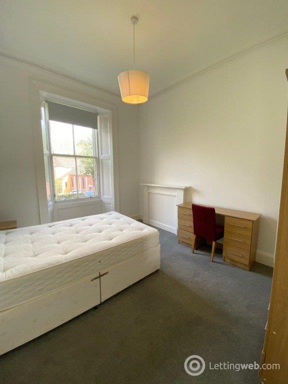 Property to rent in East Preston Street, Edinburgh, EH8
