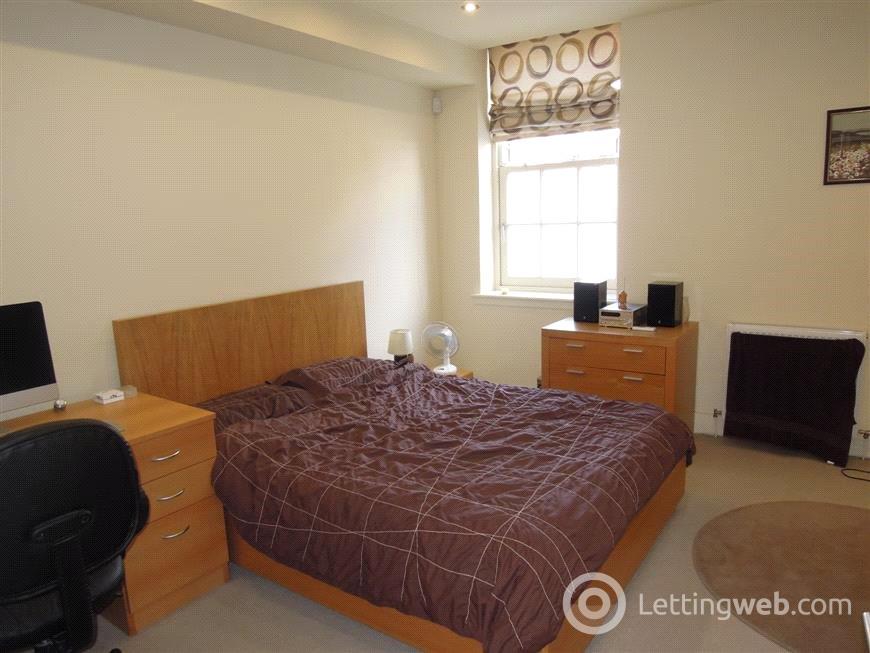 Property to rent in Brunswick Street, Edinburgh, EH7