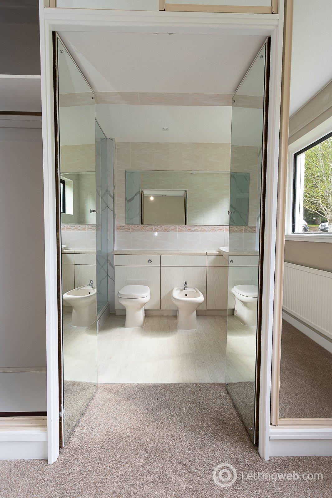 Property to rent in Rose Court, Easter Park Drive, Edinburgh, EH4