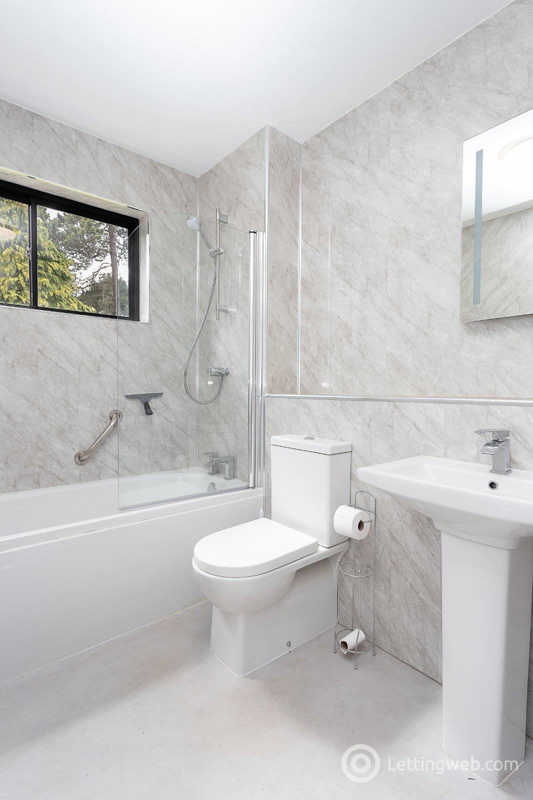 Property to rent in Rose Court, Easter Park Drive, Edinburgh, EH4