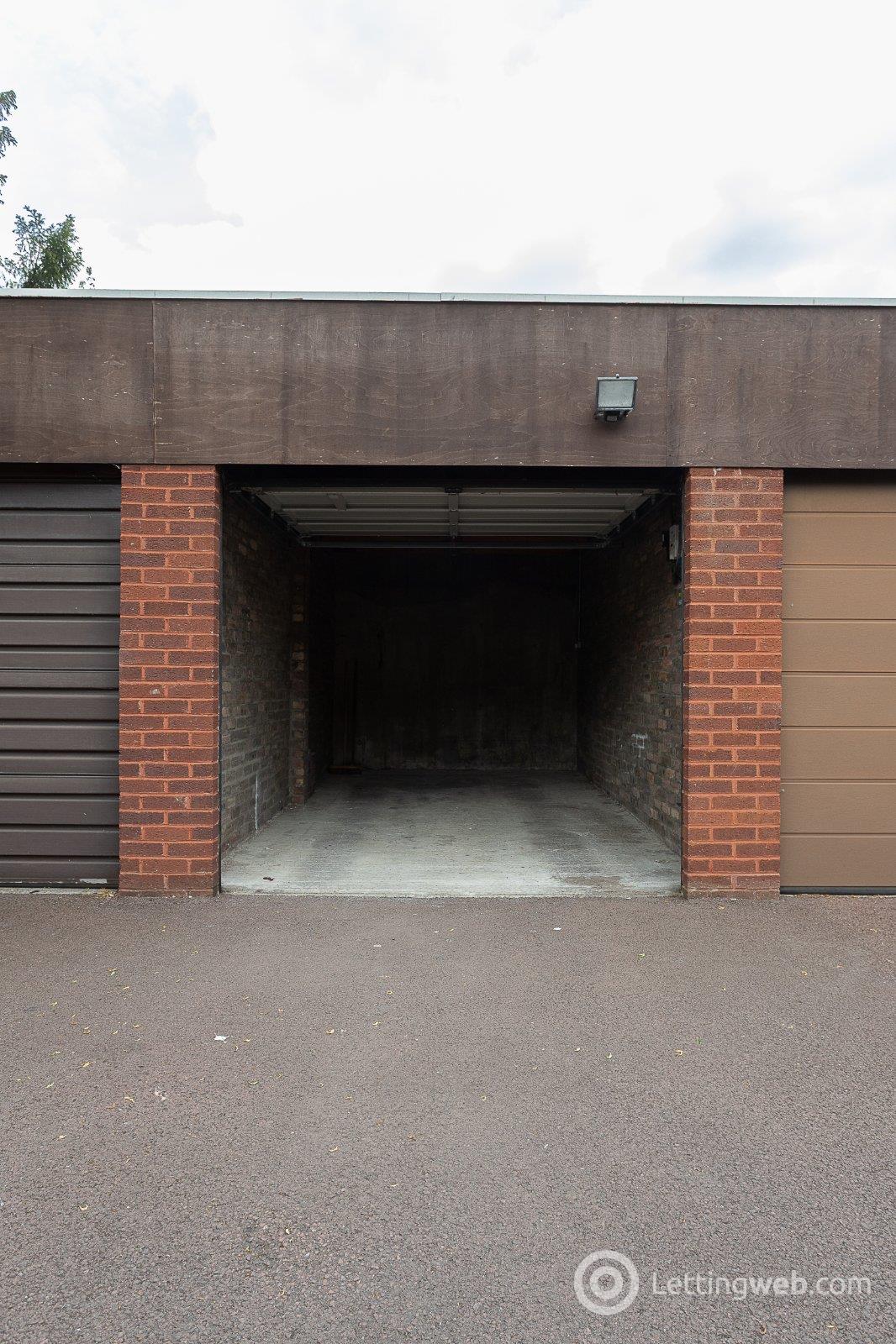 Property to rent in Rose Court, Easter Park Drive, Edinburgh, EH4