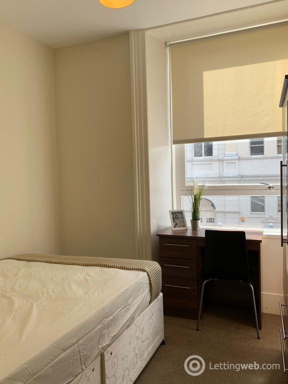 Property to rent in Grindlay Street, Edinburgh, EH3