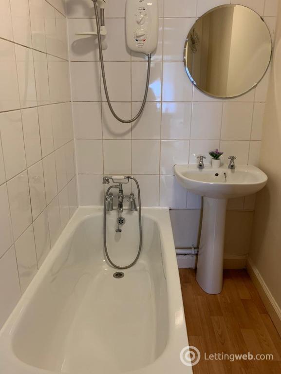 Property to rent in Grindlay Street, Edinburgh, EH3