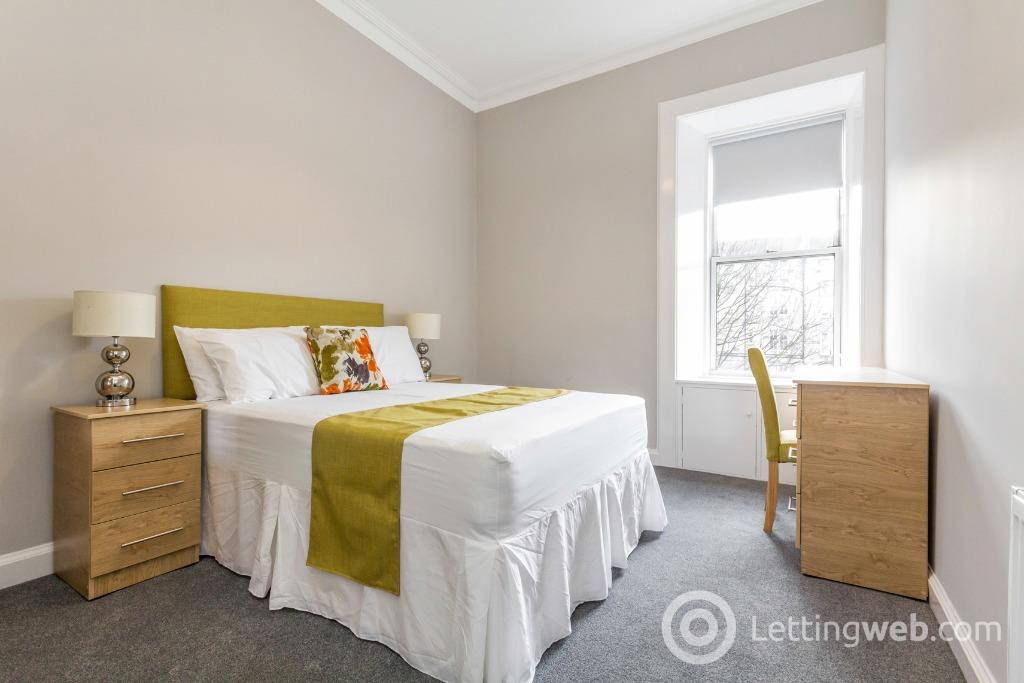 Property to rent in Montague Street, Edinburgh, EH8