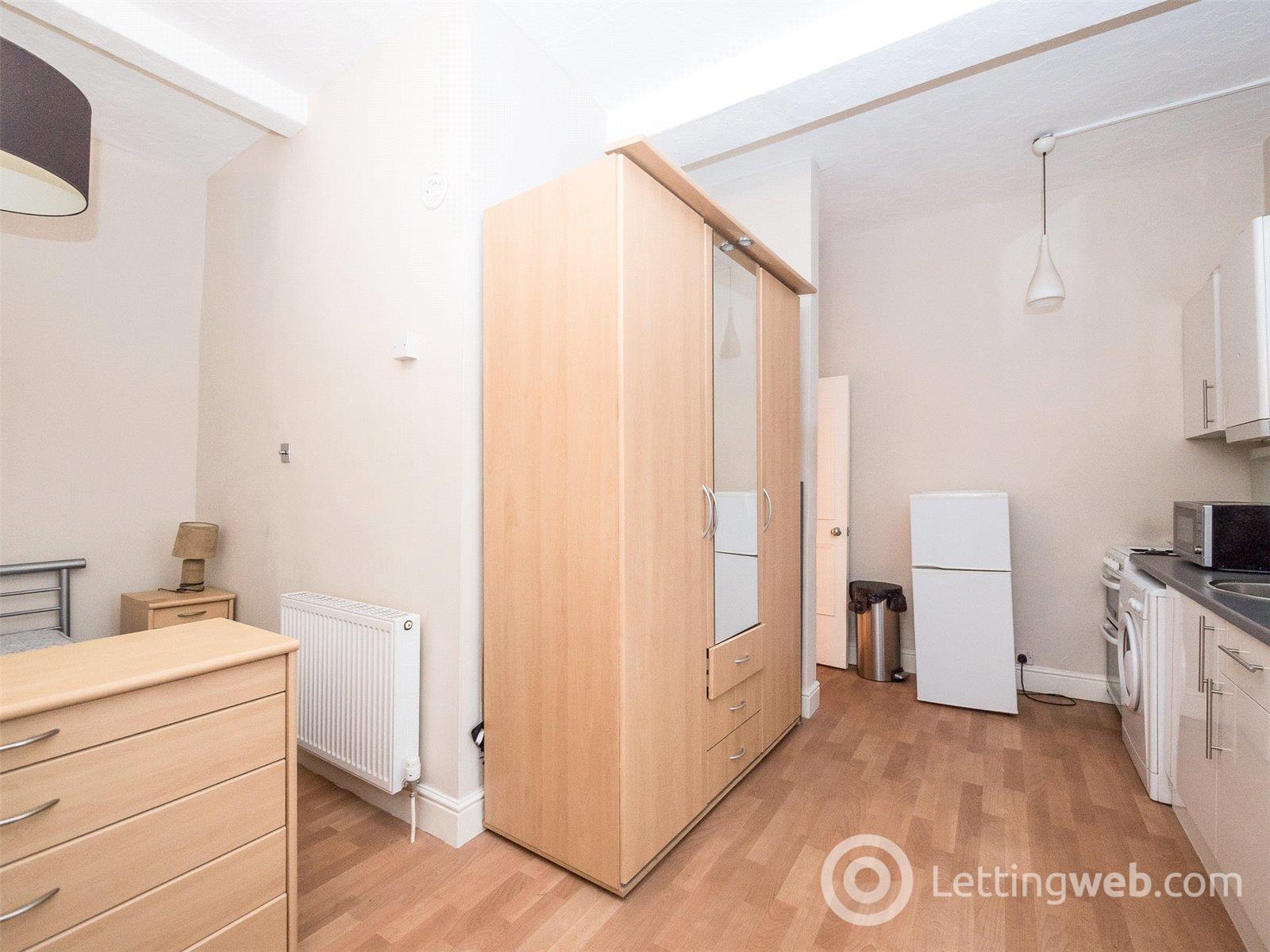 Property to rent in CANONMILLS, EDINBURGH, EH3