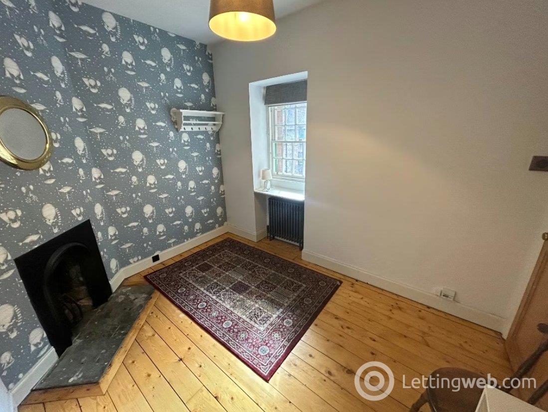 Property to rent in Well Court, Dean Path, Edinburgh, EH4