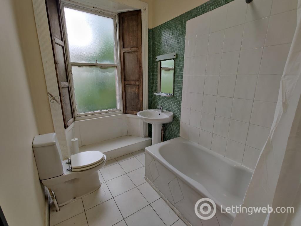 Property to rent in Montague Street, Edinburgh, EH8