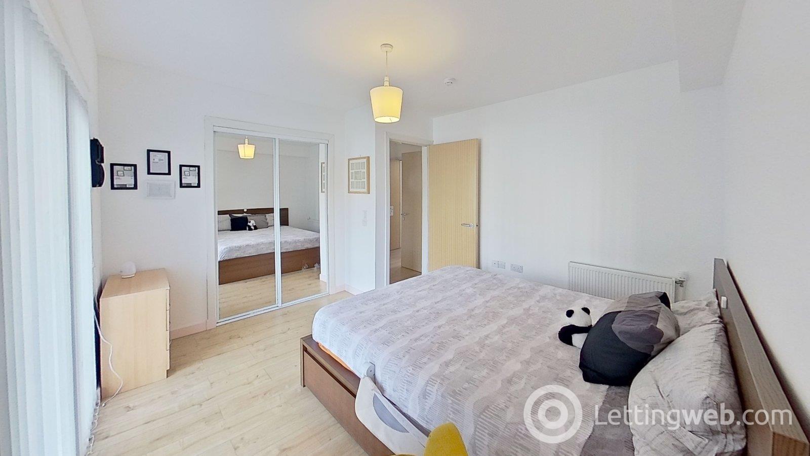 Property to rent in Colonsay Close, Edinburgh, EH5