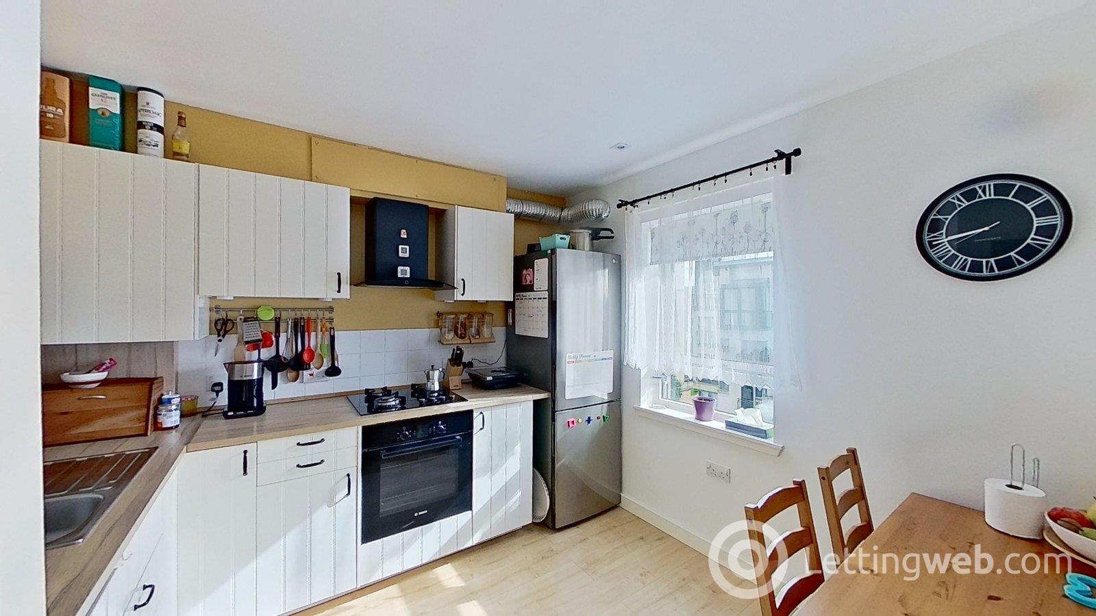 Property to rent in Colonsay Close, Edinburgh, EH5