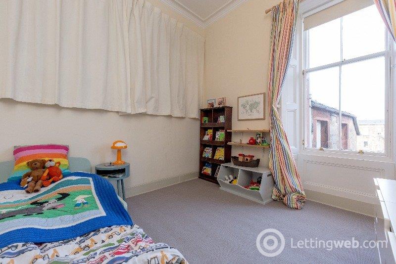 Property to rent in Braid Crescent, Edinburgh, EH10