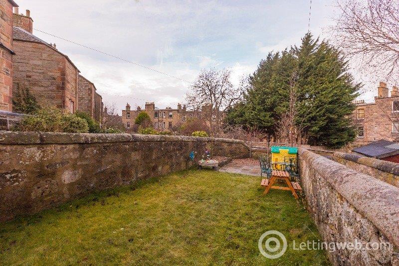 Property to rent in Braid Crescent, Edinburgh, EH10