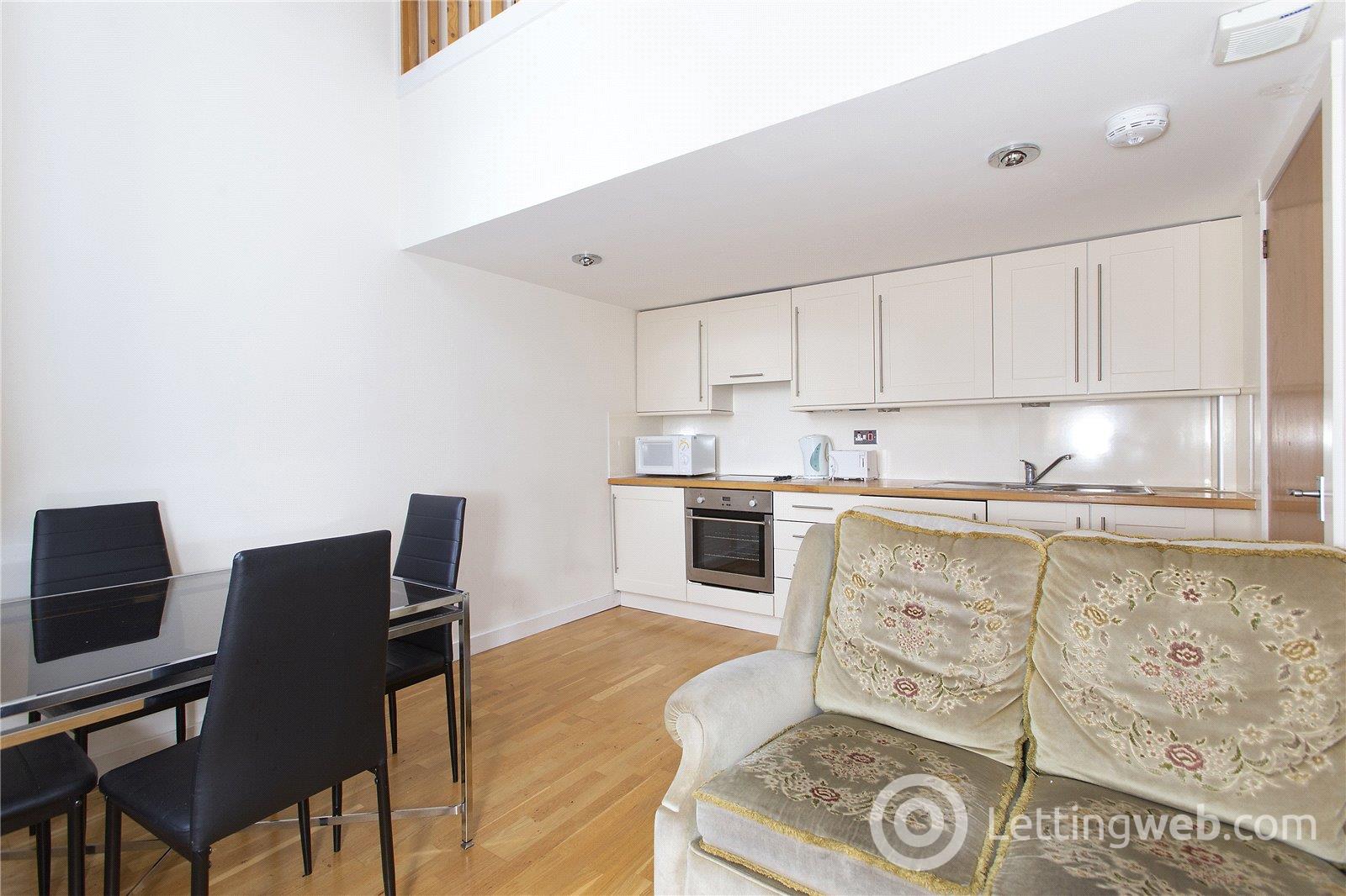 Property to rent in Drummond Street, Edinburgh, Midlothian, EH8