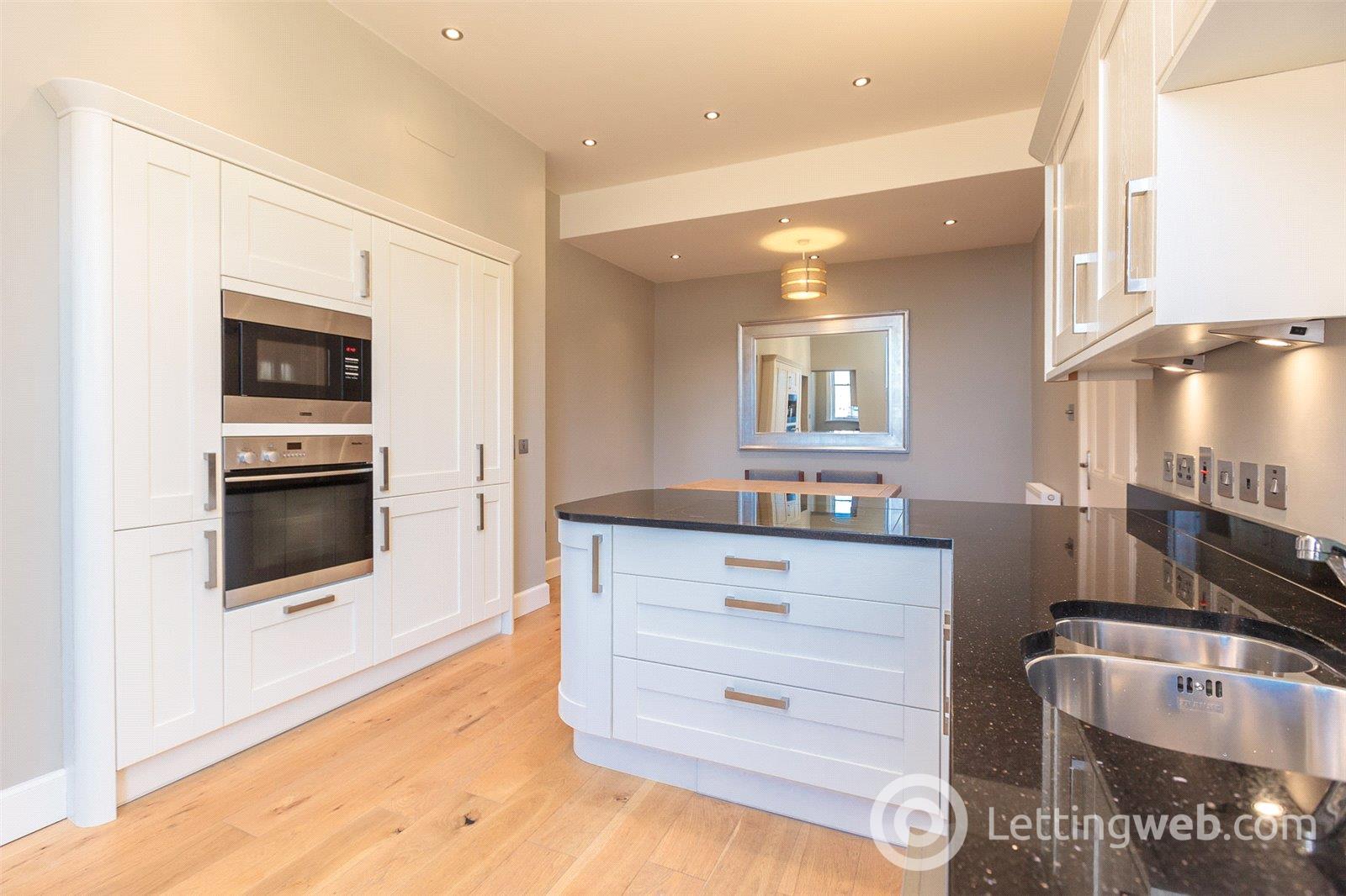 Property to rent in (2f1) Spottiswoode Street, Edinburgh, EH9