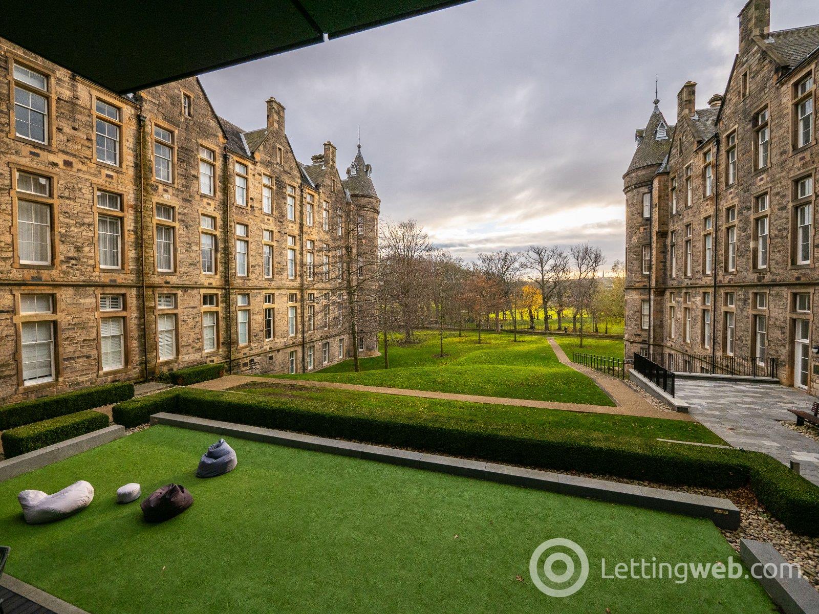 Property to rent in Simpson Loan, Edinburgh, EH3
