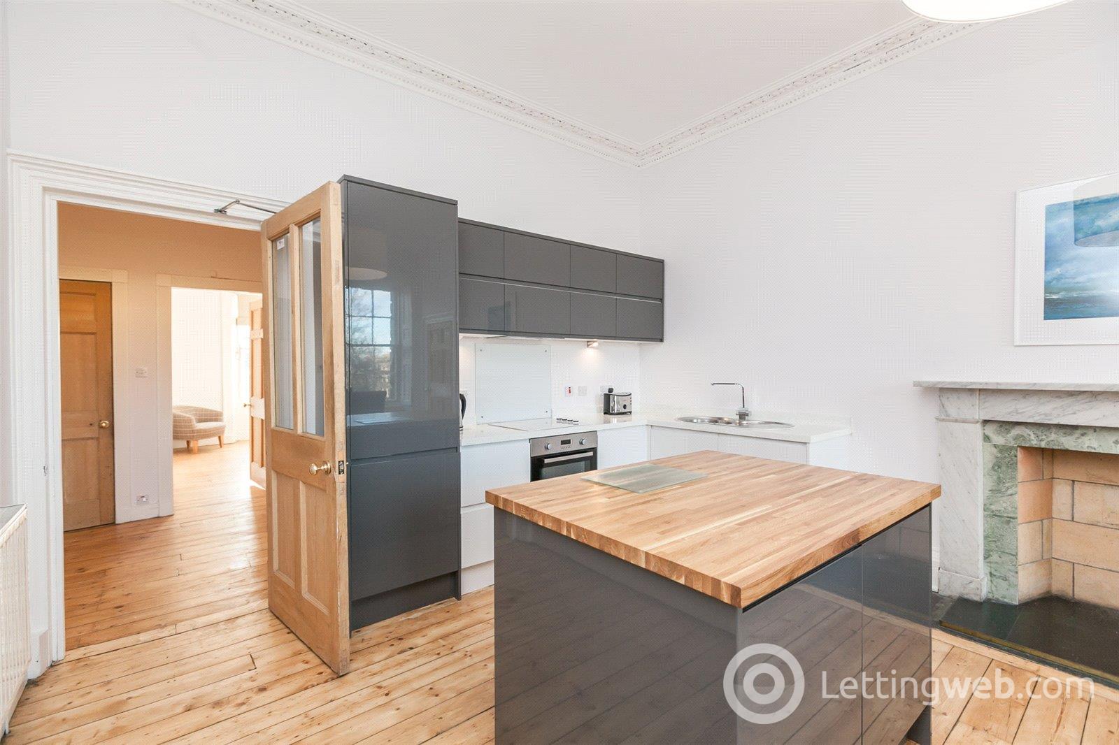 Property to rent in Melville Place, Edinburgh, EH3