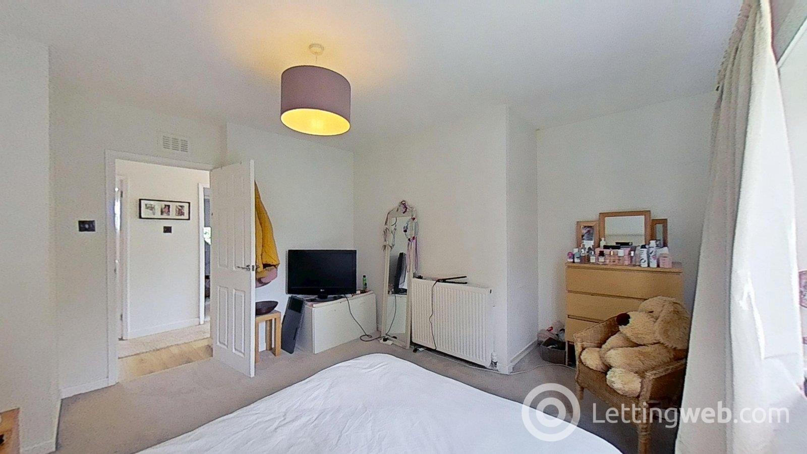 Property to rent in Cockburn Crescent, Balerno, Edinburgh, EH14
