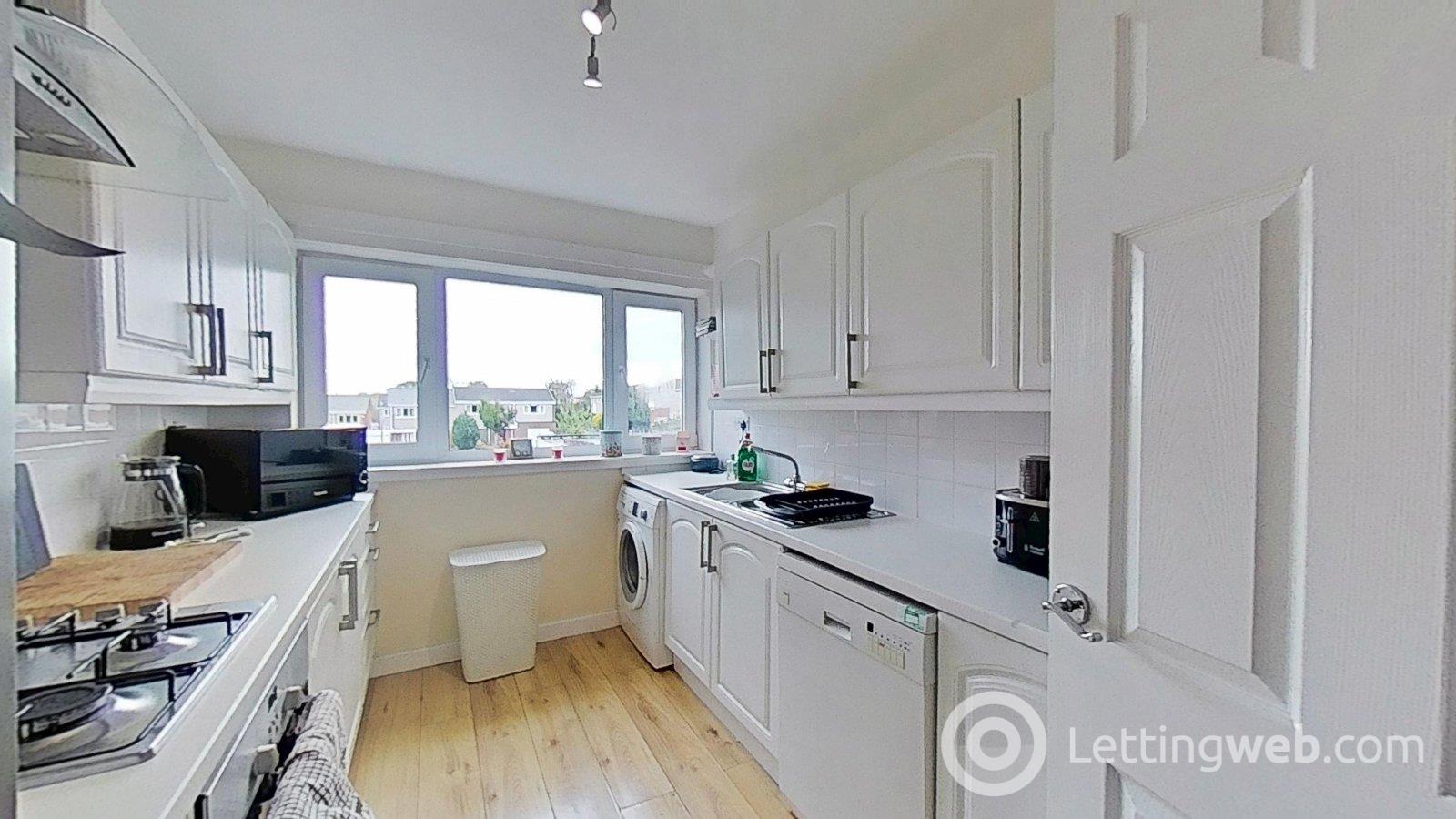 Property to rent in Cockburn Crescent, Balerno, Edinburgh, EH14