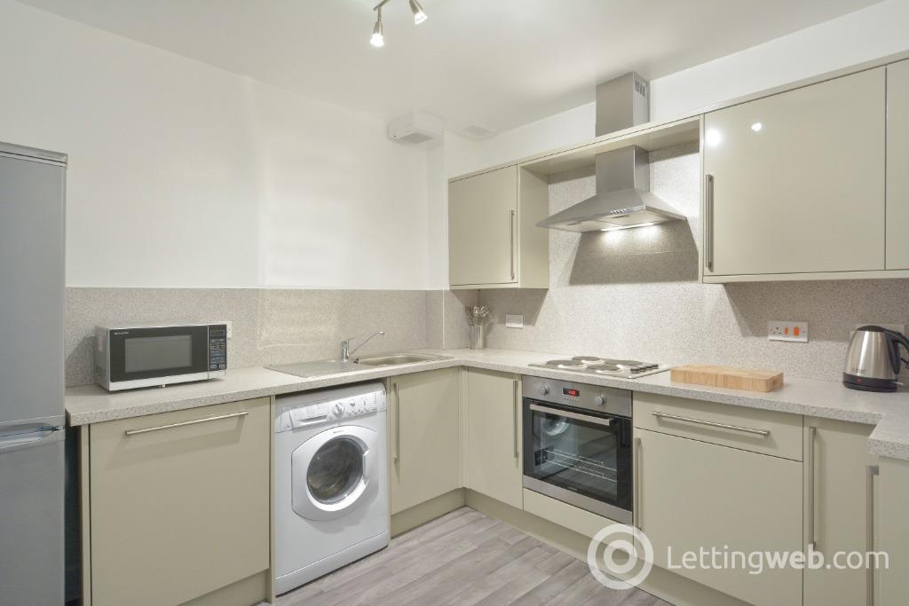 Property to rent in Dundee, Edinburgh, EH11